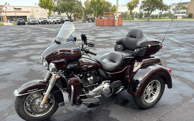 2022 Harley-Davidson Trike FLHTCUTG - Tri Glide Ultra