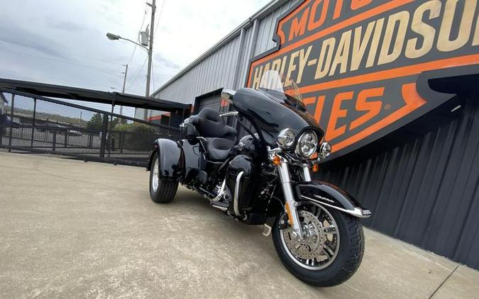 2024 Harley-Davidson® FLHTCUTG - Tri Glide® Ultra