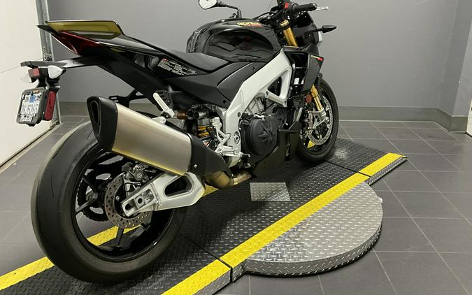 2022 Aprilia Tuono V4