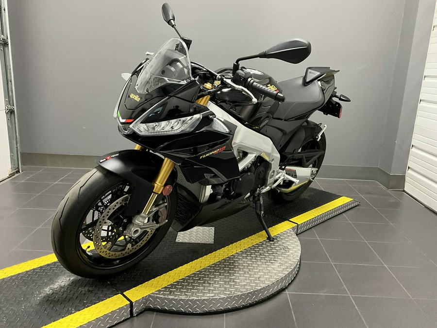 2022 Aprilia Tuono V4