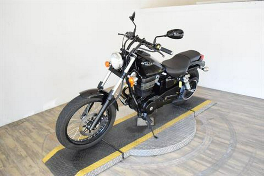 2017 Suzuki Boulevard S40