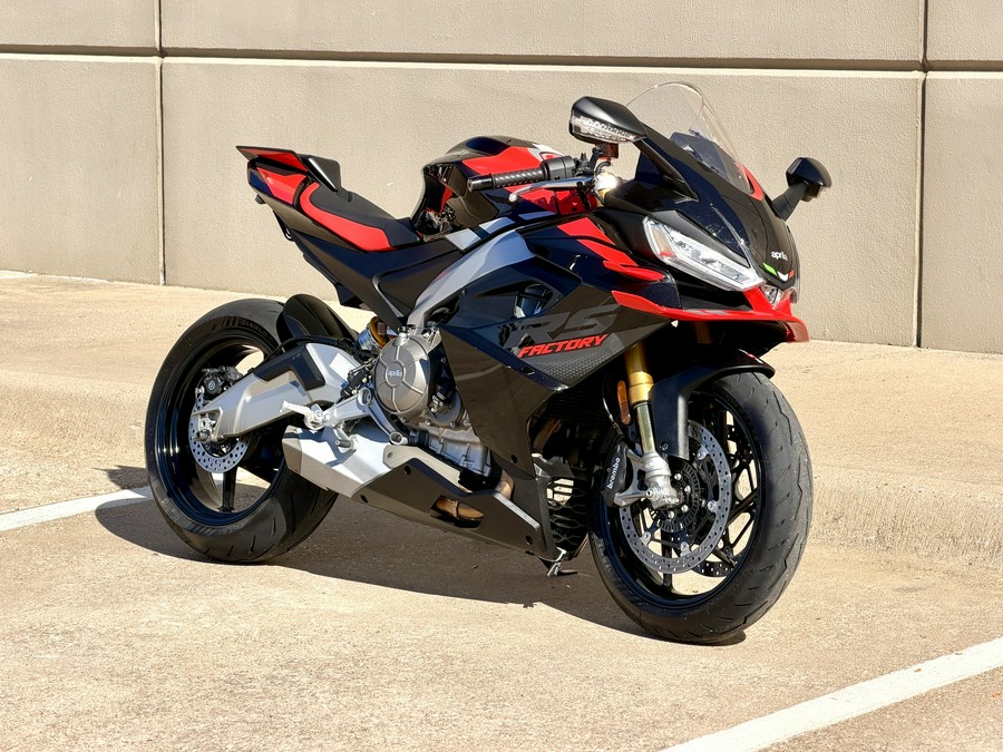 2026 Aprilia RS 660 Factory