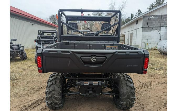 2023 Can-Am Defender DPS HD10