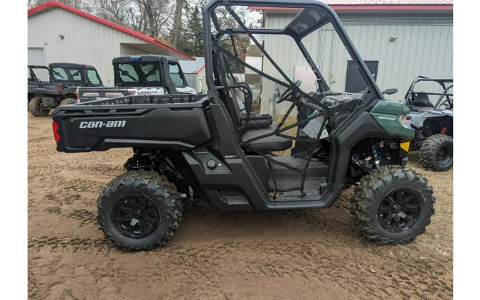 2023 Can-Am Defender DPS HD10