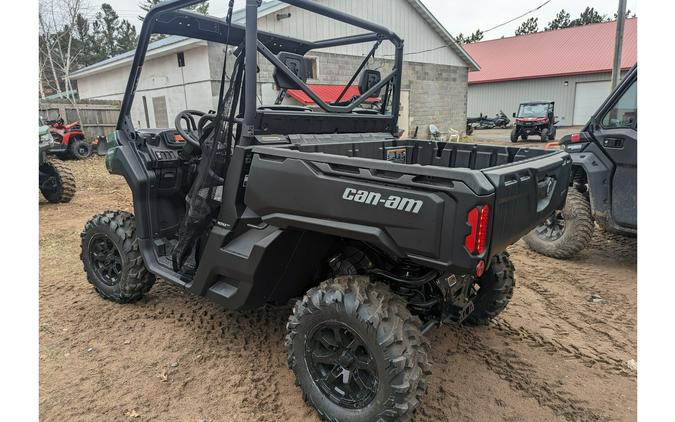 2023 Can-Am Defender DPS HD10