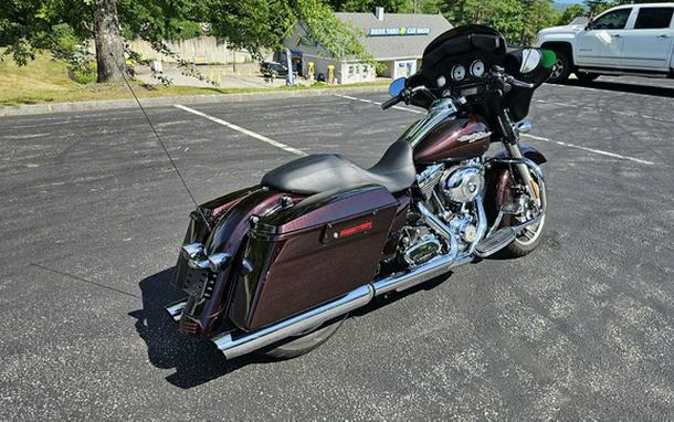 2011 Harley-Davidson FLHX103 - Street Glide Powerpak