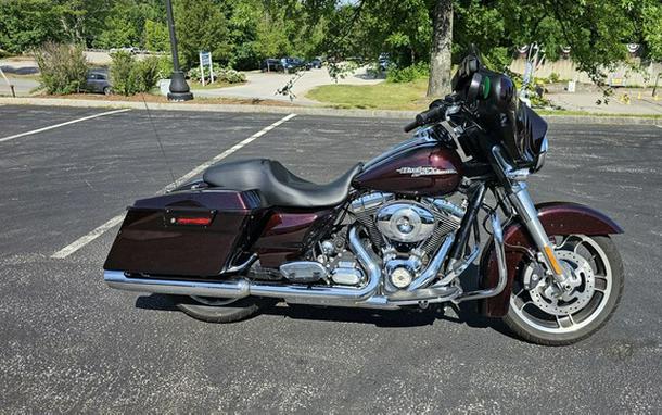 2011 Harley-Davidson FLHX103 - Street Glide Powerpak