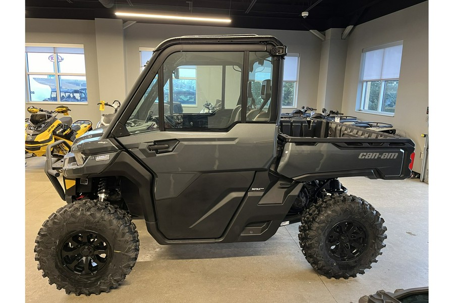 2024 Can-Am Defender Limited CAB HD10