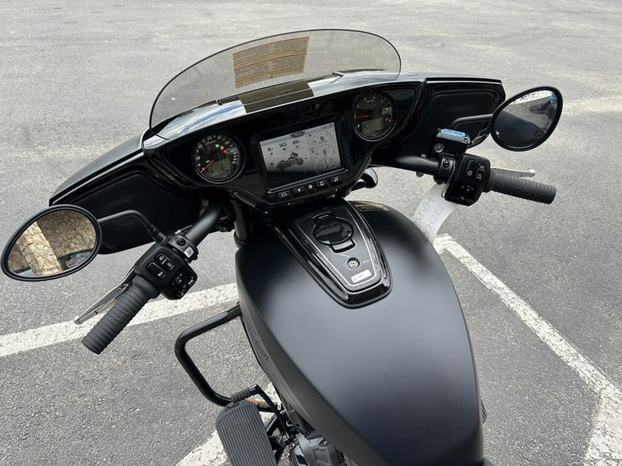 2025 Indian Motorcycle® Chieftain® PowerPlus Dark Horse® Black Smoke