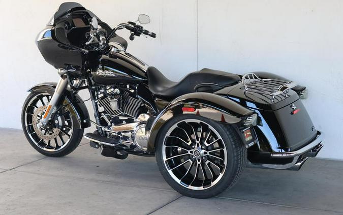 2023 Harley-Davidson® FLTRT - Road Glide® 3