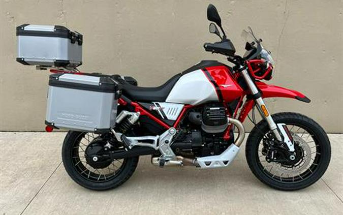 2022 Moto Guzzi V85 TT Adventure