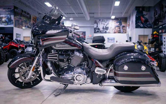 2018 Indian Motorcycle® Chieftain® Limited ABS Thunder Black Pearl with Graphics