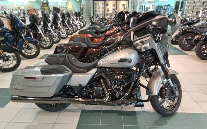 2023 Harley-Davidson® FLHXSE - CVO™ Street Glide®