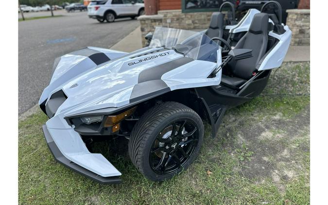 2024 Polaris Industries SLINGSHOT S TECH AUTODRIVE S W/TECH PKG 1 - MOONLIGHT WHITE