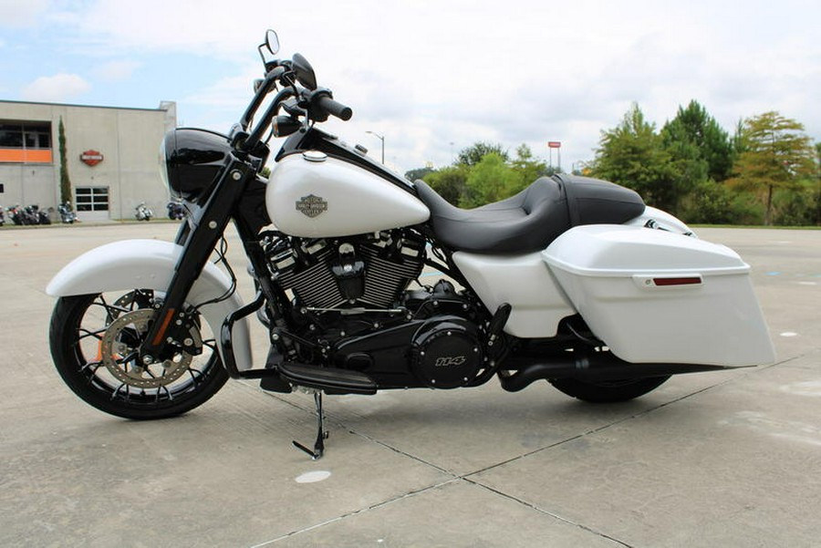 2024 Harley-Davidson® FLHRXS - Road King® Special