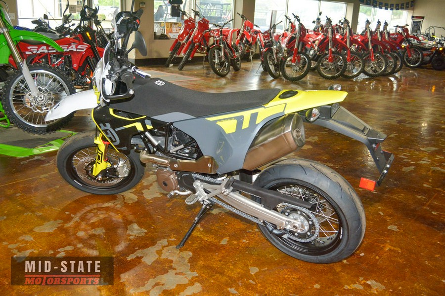 2023 Husqvarna® 701 Supermoto