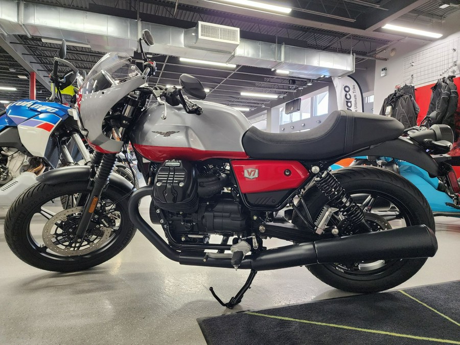 2024 Moto Guzzi V7 Stone Corsa