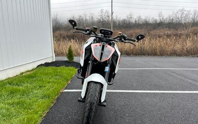 2018 KTM Super Duke R