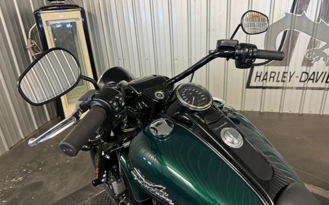 2024 Harley-Davidson FREEWHEELER