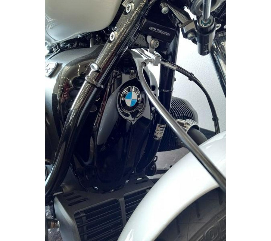 2023 BMW R 18 719 Mineral White Metallic