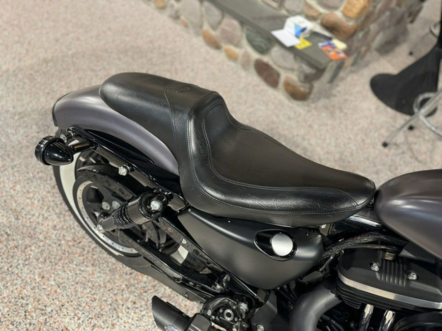 2016 Harley-Davidson Sportster XL883N - Iron 883