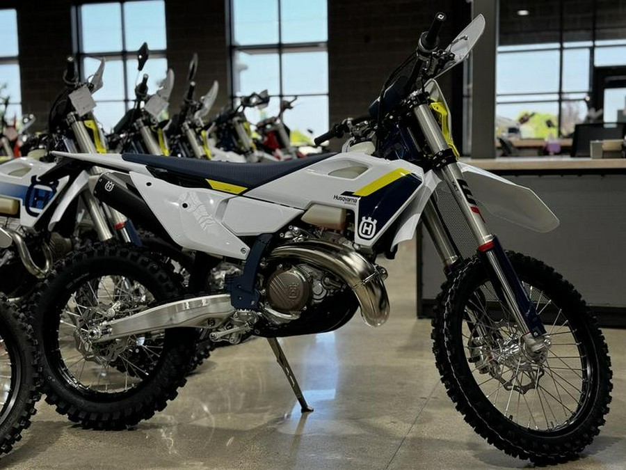 2025 Husqvarna® TE 300