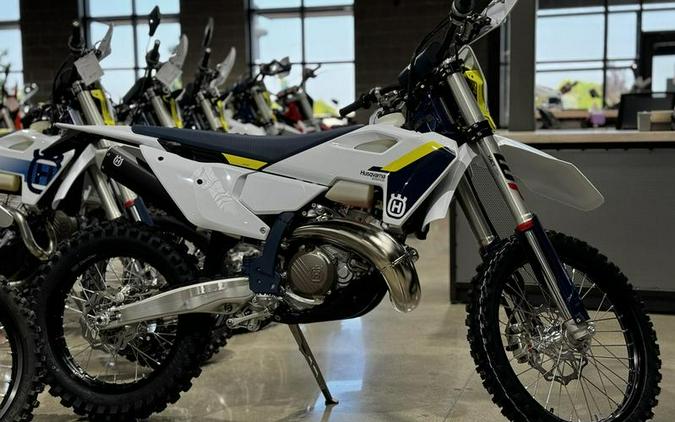 2025 Husqvarna® TE 300