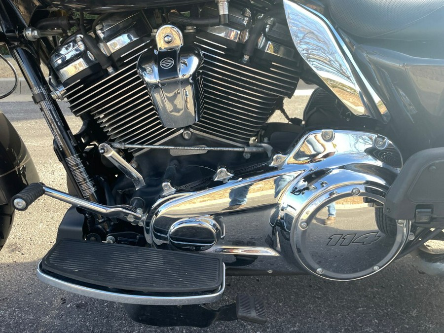 2023 Harley-Davidson Road Glide 3