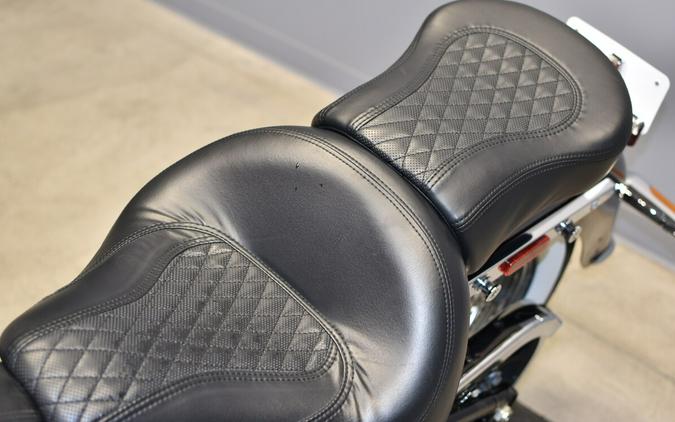 2018 Harley-Davidson Deluxe FLDE