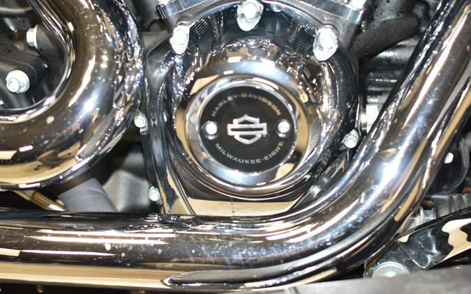 2018 Harley-Davidson Deluxe FLDE