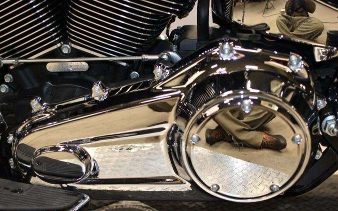 2018 Harley-Davidson Deluxe FLDE
