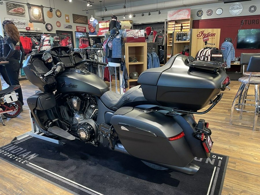 2026 Indian Pursuit Dark Horse 112 W/ Powerband Audio Black