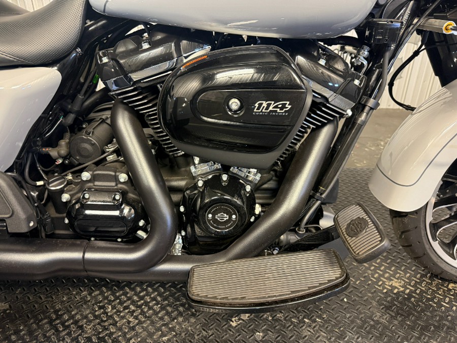 2024 Harley-Davidson FREEWHEELER