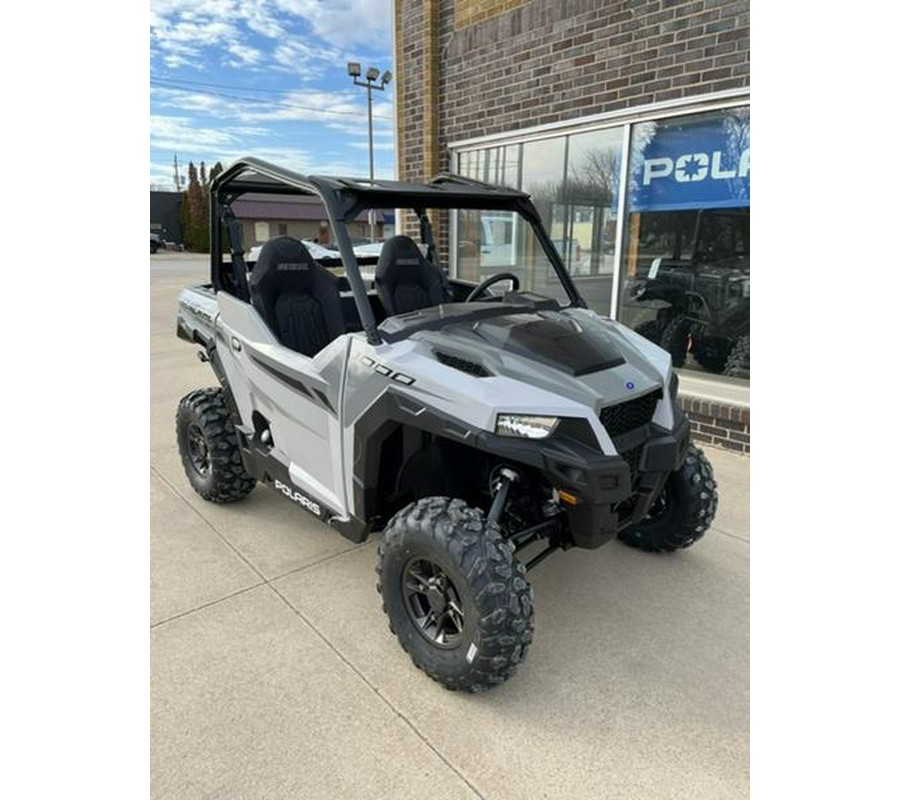 2024 Polaris® General 1000 Sport