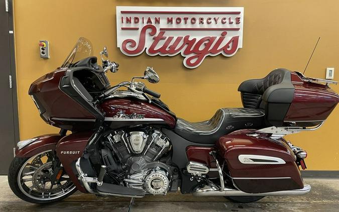 2022 Indian Pursuit Limited Maroon MetallicCrimson Metallic