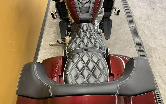 2022 Indian Pursuit Limited Maroon MetallicCrimson Metallic
