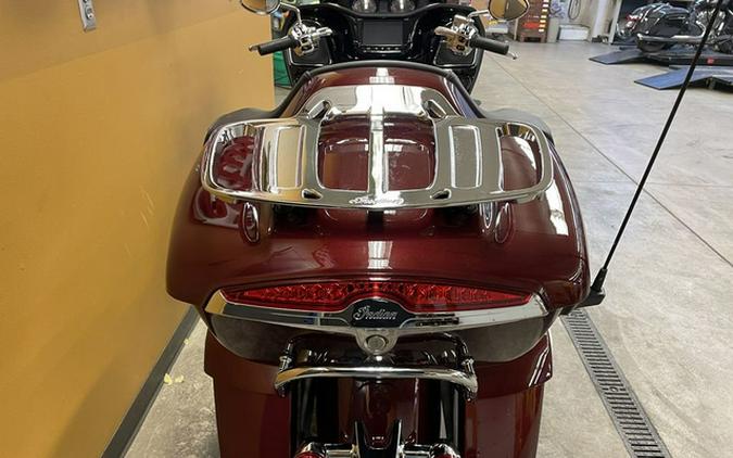 2022 Indian Pursuit Limited Maroon MetallicCrimson Metallic
