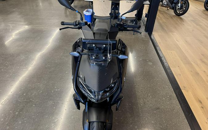 2024 BMW CE 04 - IMPERIAL BLUE METALLIC.. DEMO!!