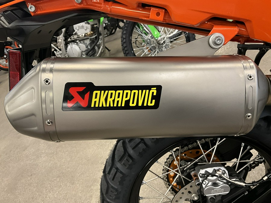 2027 KTM 890 Adventure R Rally - MM0823