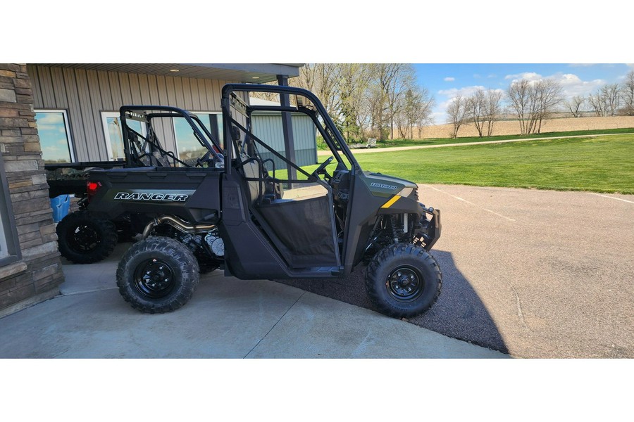 2024 Polaris Industries Ranger® 1000 EPS