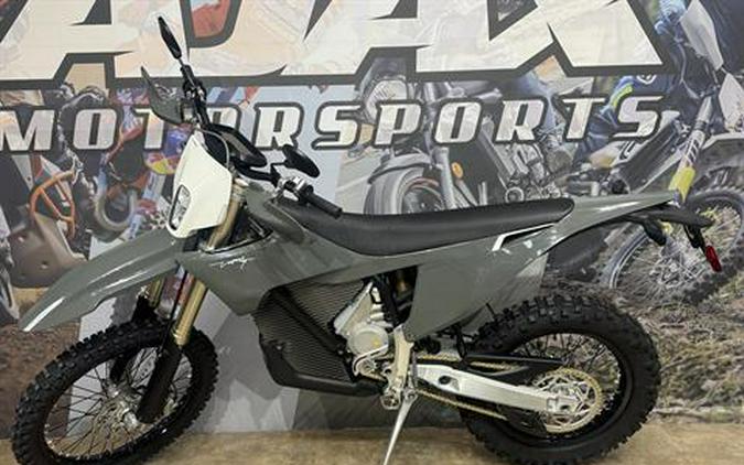 2025 Stark VARG EX Alpha 80 hp