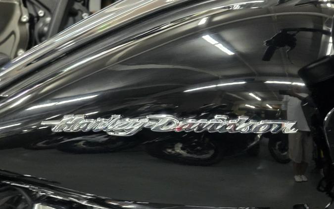 2020 Harley-Davidson Road Glide® Base