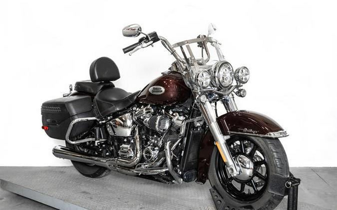 2022 Harley-Davidson® FLHCS - Heritage Classic 114