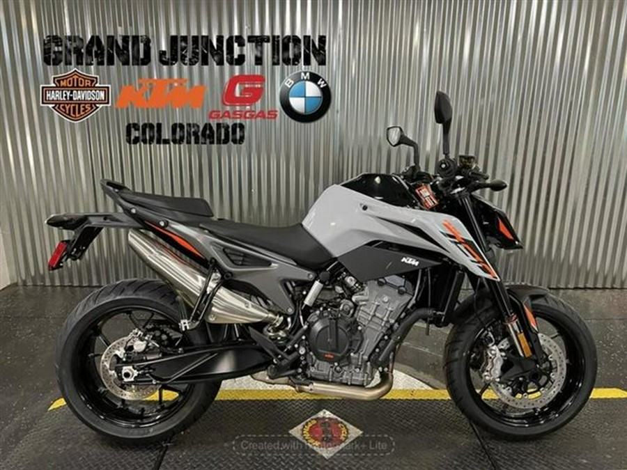 2023 KTM 790 Duke