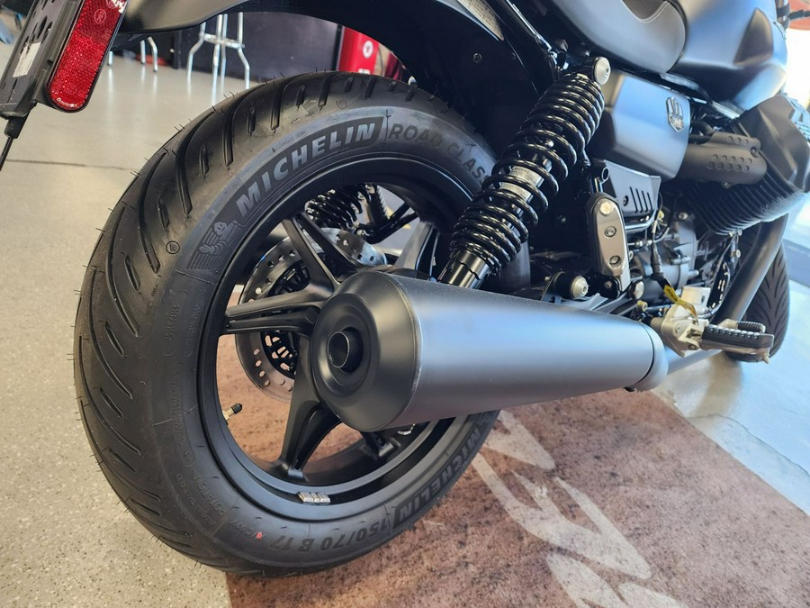 2024 Moto Guzzi V7 Stone