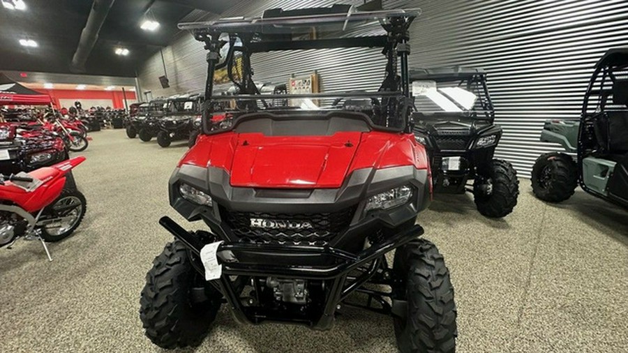 2026 Honda Pioneer 700 Deluxe