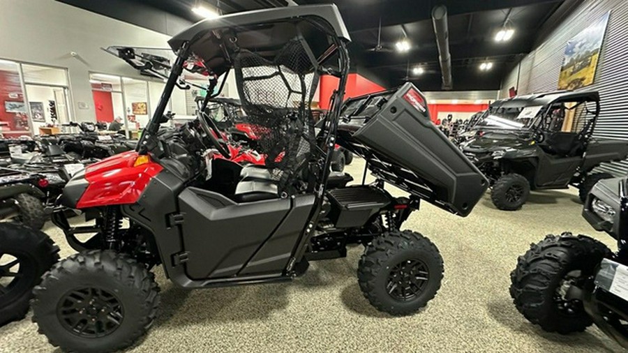 2026 Honda Pioneer 700 Deluxe