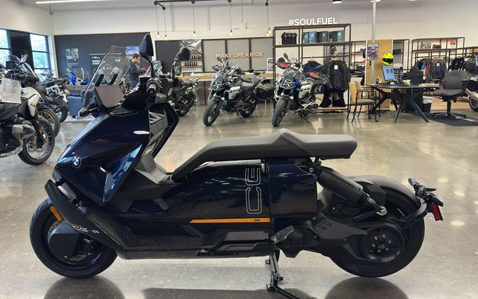 2024 BMW CE 04 - IMPERIAL BLUE METALLIC.. DEMO!!