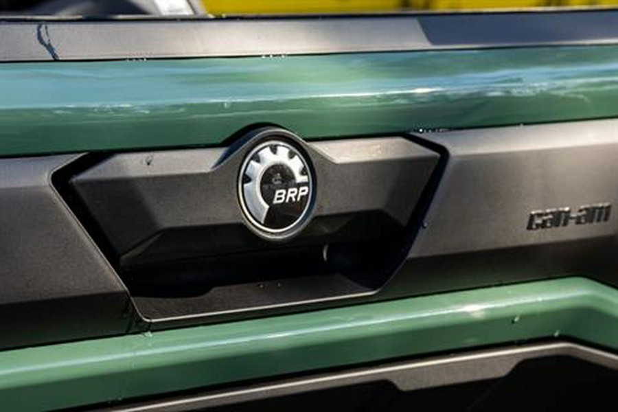 2026 Can-Am Commander MAX DPS 1000R