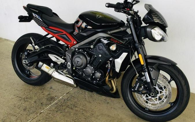 2022 Triumph Street Triple R Low Sapphire Black